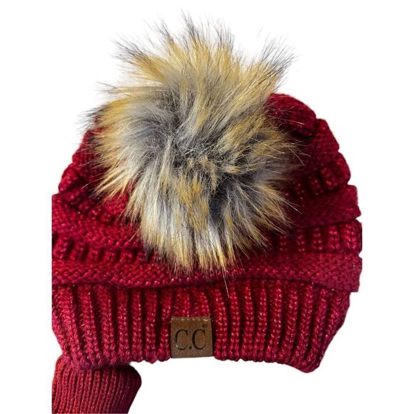 C. C. Exclusives Womens OS Knitted Tobaggan Pom Pom & Glove Set Burgundy Red - Picture 4 of 6